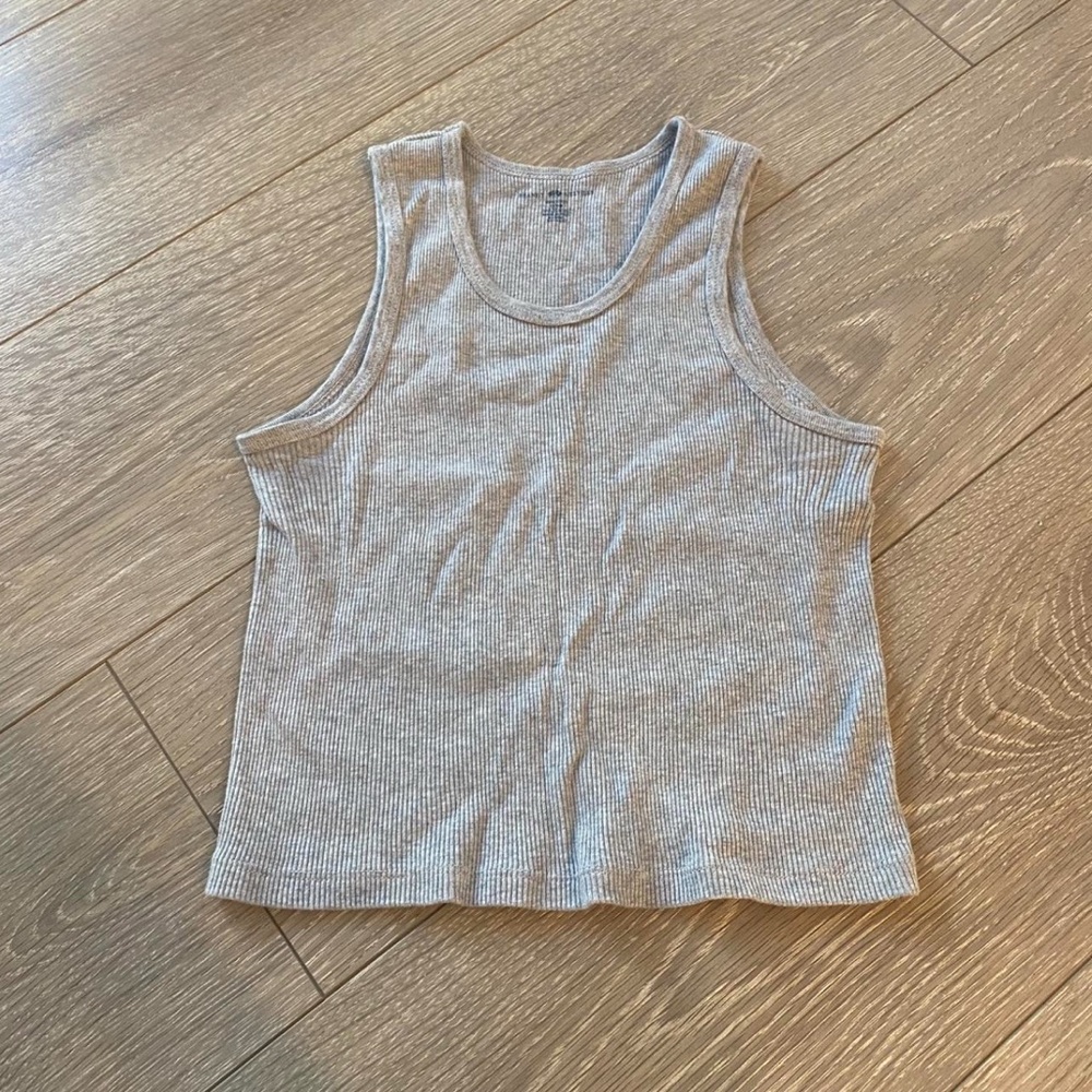 Brandy Melville Gray Fitted Crop Tank Top